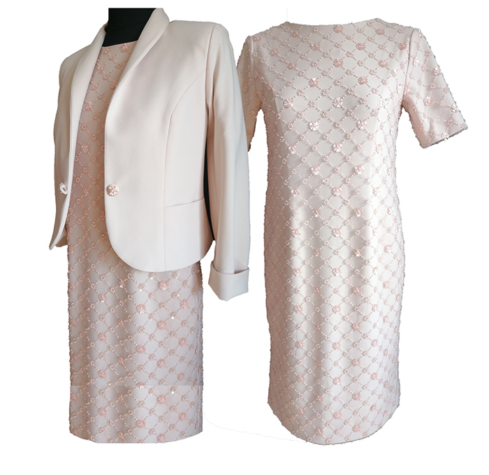 Kleid-Perlenbestickt